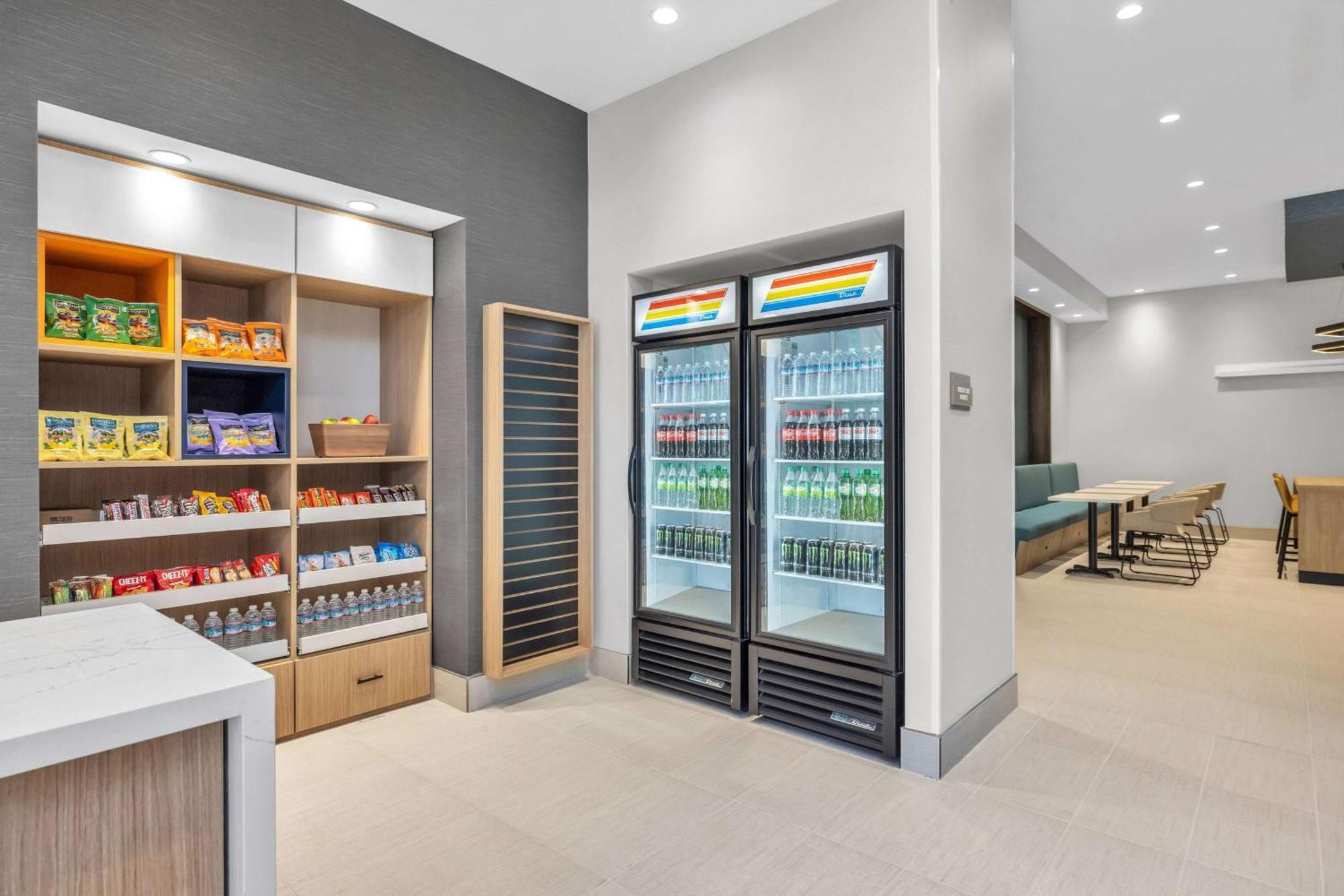 La Quinta Inn & Suites By Wyndham San Jose Airport-Downtown Ngoại thất bức ảnh