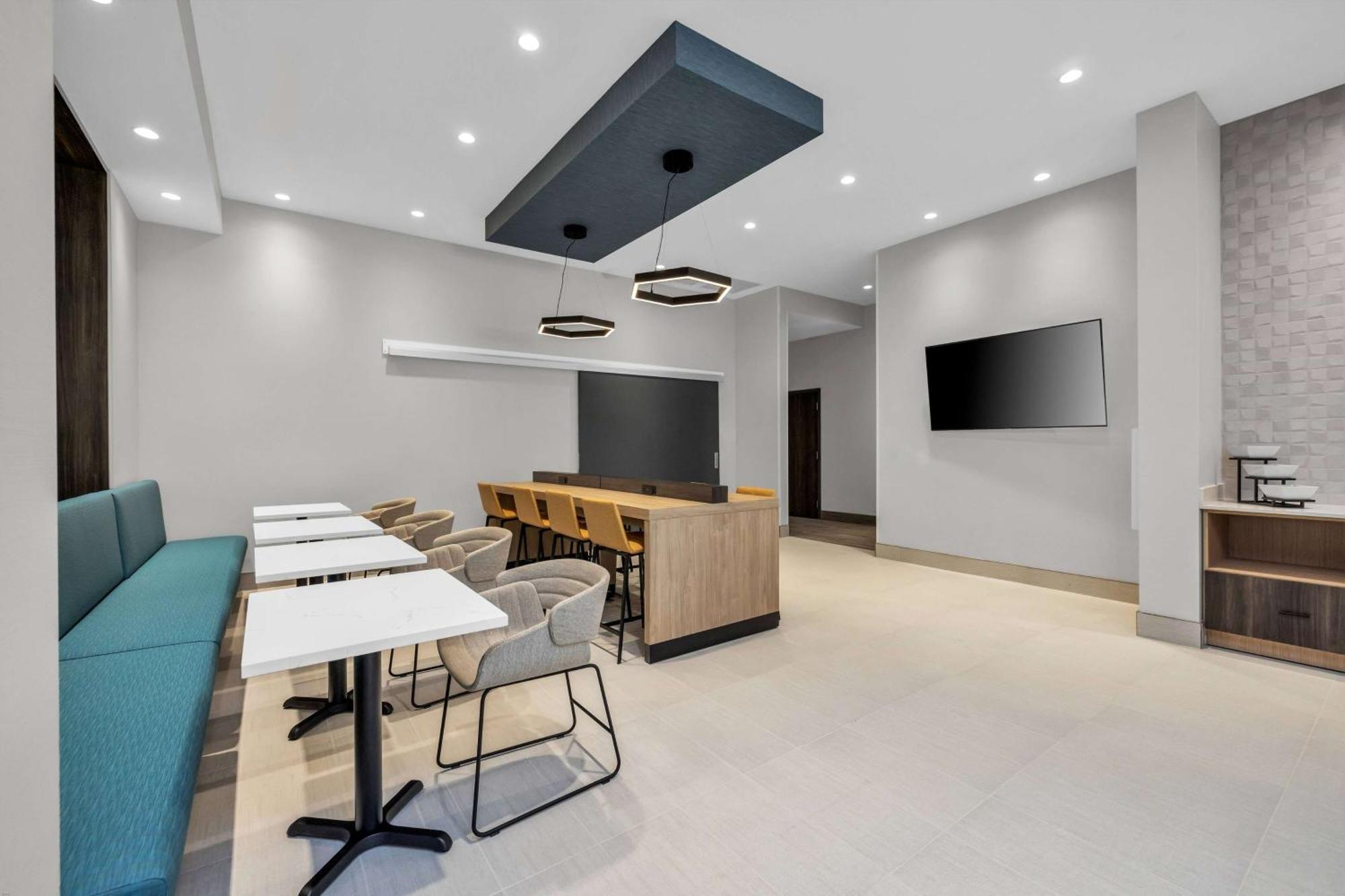 La Quinta Inn & Suites By Wyndham San Jose Airport-Downtown Ngoại thất bức ảnh